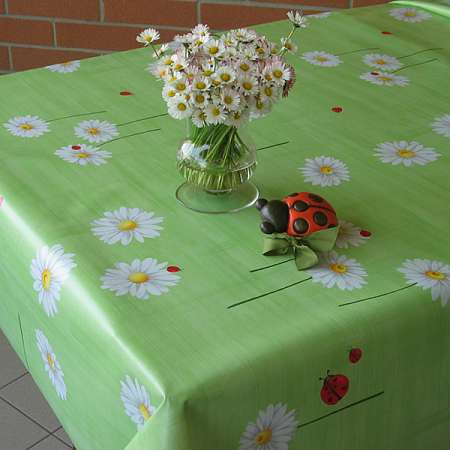 Клеенка Camelia 140 см арт. 524/3 Божьи коровки